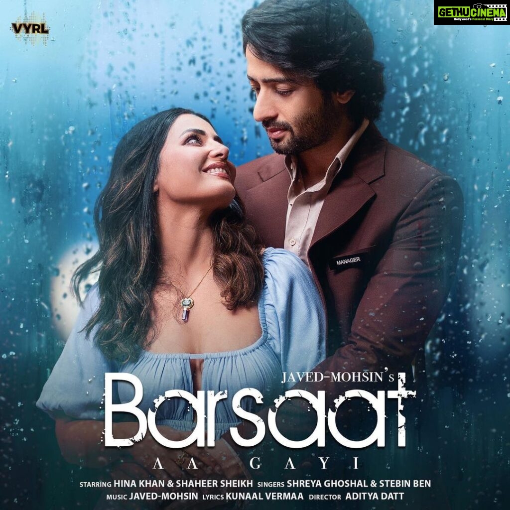 Hina Khan Instagram - Rains. Romance. Nostalgia…Aur ek Love Song. #BarsaatAaGayi - you all will fall in love with this one … Out on 14th June on the @vyrloriginals Youtube channel. #LoveSong #RainLover #NewSongAlert @shaheernsheikh @javedmohsin_official @shreyaghoshal @stebinben @kunaalvermaa @aditya_datt @mohsinshaikhmusic @javedmzk