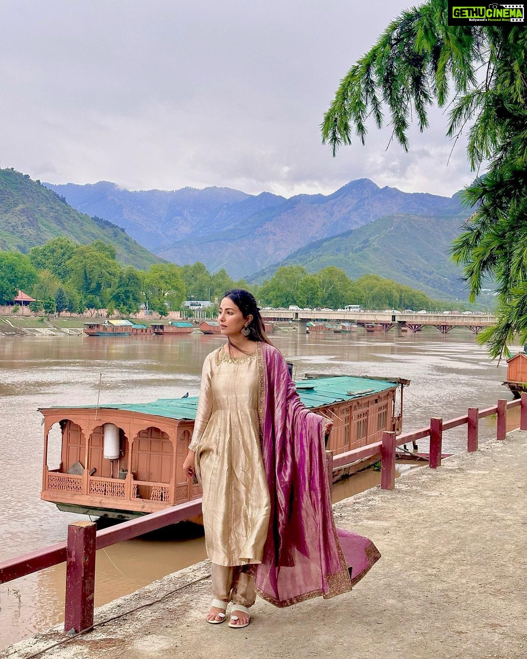 Hina Khan - 769.7K Likes - Most Liked Instagram Photos