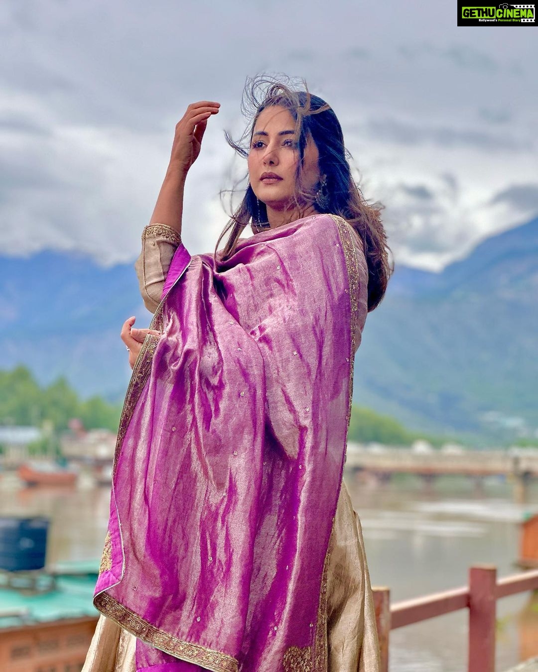 Hina Khan - 769.7K Likes - Most Liked Instagram Photos