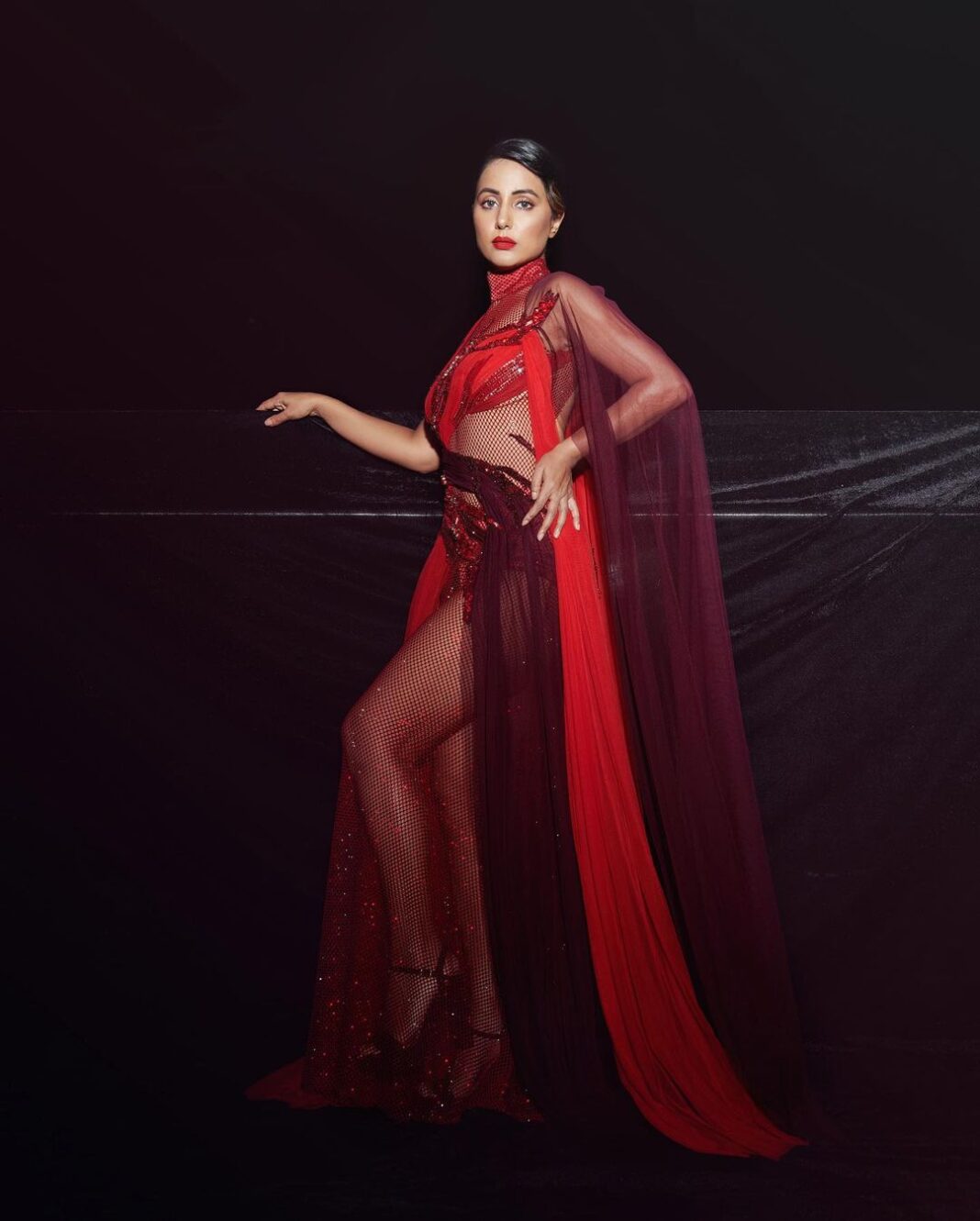 Hina Khan Instagram - I know m fire and you are craving to burn ❤️‍🔥 Outfit : @gavinmiguelofficial Rings: @limelightdiamonds Stylist: @kansalsunakshi Style team: @siddhi_p17 MUAH @digambar103 @sankpalsavita 📸 @visualaffairs_va Publicist @brandnbuzz