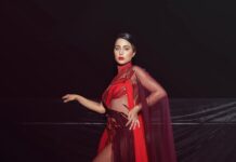 Hina Khan Instagram - I know m fire and you are craving to burn ❤️‍🔥 Outfit : @gavinmiguelofficial Rings: @limelightdiamonds Stylist: @kansalsunakshi Style team: @siddhi_p17 MUAH @digambar103 @sankpalsavita 📸 @visualaffairs_va Publicist @brandnbuzz