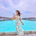 Hina Khan Instagram - Perfect place in paradise.. @thestandardmaldives @thestandard @coastalinofficial The Standard, Maldives