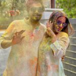 Hina Khan Instagram - Itna mazaa kyon aaraha hai.. Happy Holi ❤️