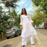 Hina Khan Instagram - Itna mazaa kyon aaraha hai.. Happy Holi ❤️