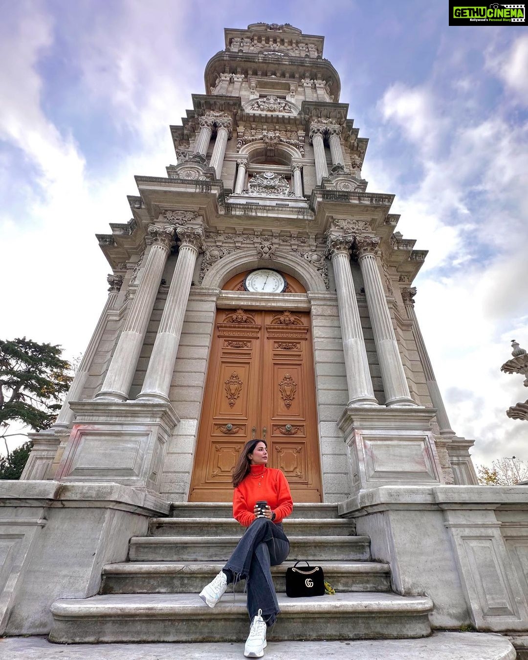Hina Khan Instagram - When work is travel, fun is guaranteed.. #dolmabachepalace #galatatower #gotürkiye #istanbulisthenewcool @goturkiye @turkiyetourism_in