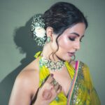Hina Khan Instagram -