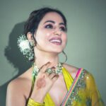Hina Khan Instagram -