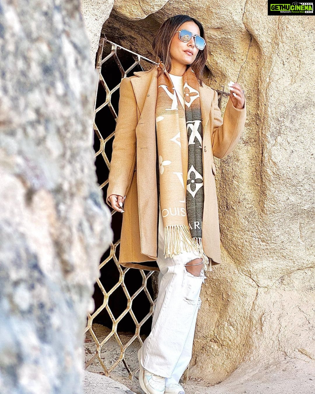 Hina Khan Instagram - If you never go, you will never know.. #wanderlusting #travelgram #traveltherapy #gocappadocia #türkiyetogether @goturkiye @turkiyetourism_in