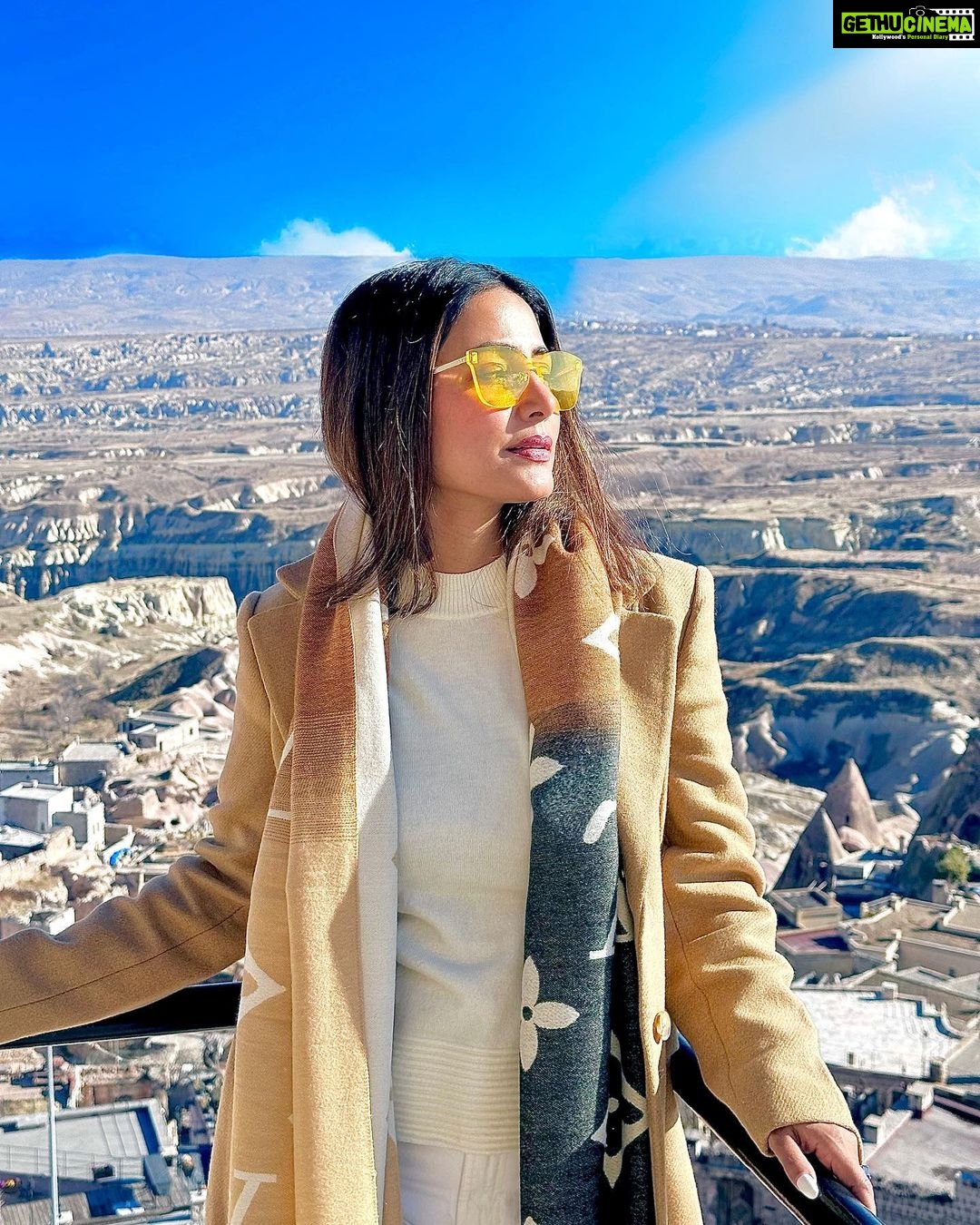 Hina Khan Instagram - If you never go, you will never know.. #wanderlusting #travelgram #traveltherapy #gocappadocia #türkiyetogether @goturkiye @turkiyetourism_in