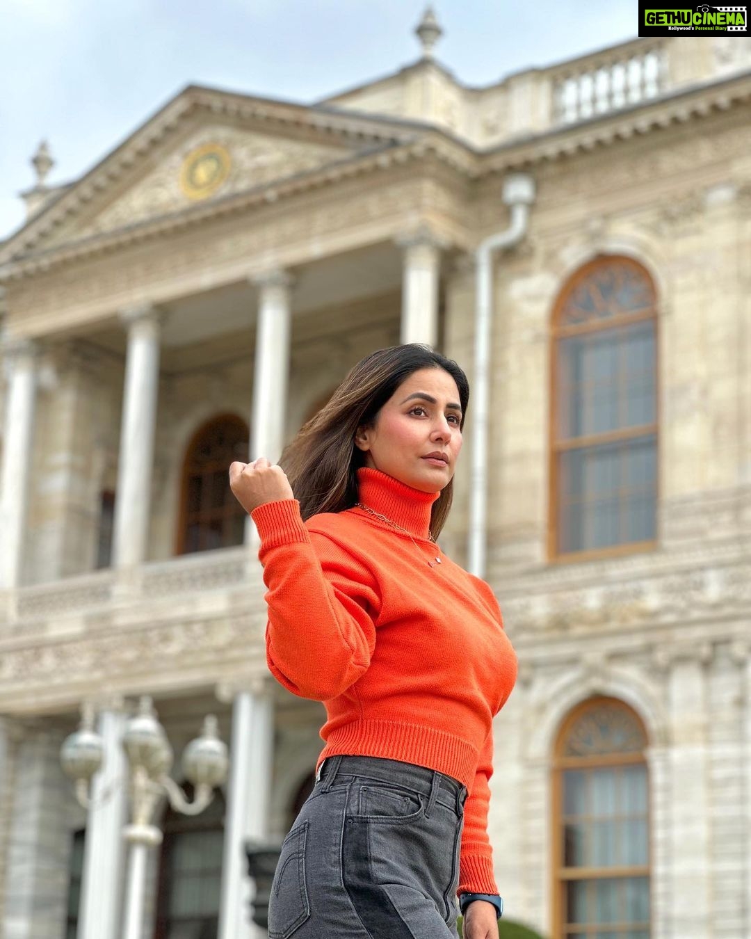Hina Khan Instagram - When work is travel, fun is guaranteed.. #dolmabachepalace #galatatower #gotürkiye #istanbulisthenewcool @goturkiye @turkiyetourism_in