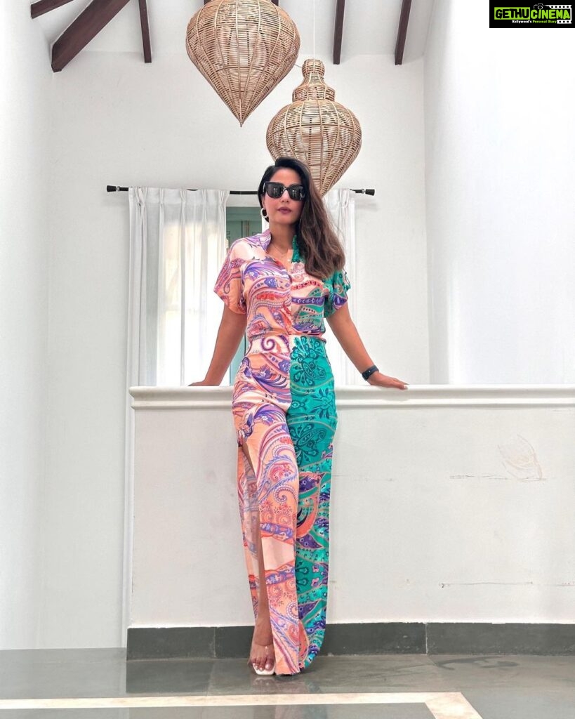 Hina Khan Instagram - A day in Goa.. Good food, good company, and good vibes.. . . . Outfit @limerickofficial @amigos.rizwan