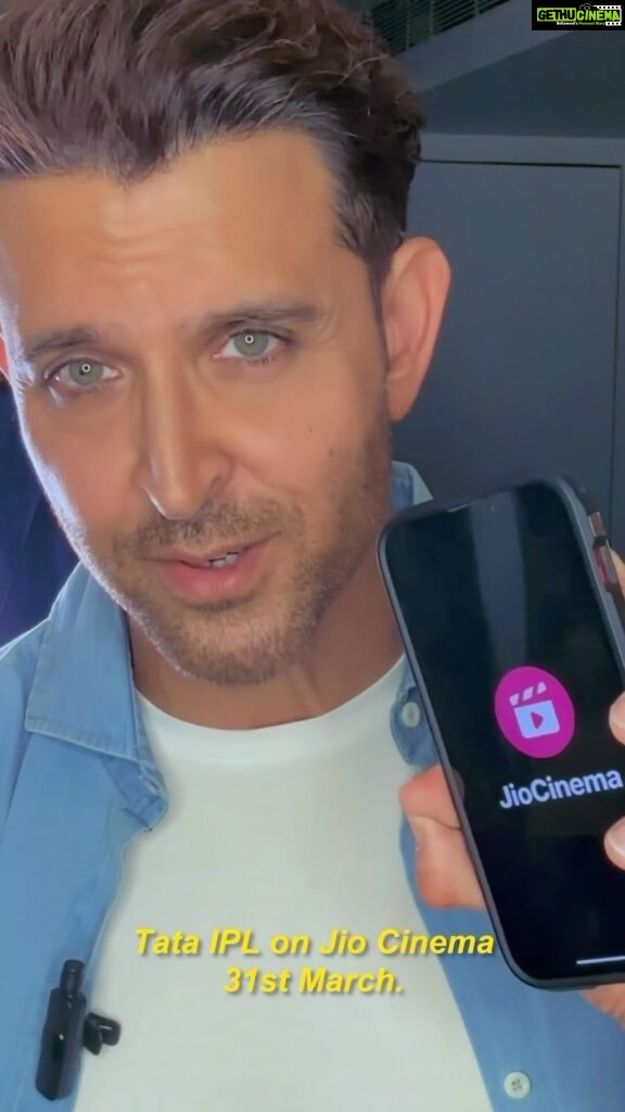 Hrithik Roshan Instagram - Beat your hectic schedule, my way! 😉 Get your daily cricketing dose only on #JioCinema - with action, multiple languages, multiple angles & much more. Ye hai Digital 🇮🇳 ka #TATAIPL #IPLonJioCinema #IPL2023 #ad