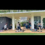 Hrithik Roshan Instagram – No rang or bhang , just sweat n fun ! A customized whole gang Holi morning workout by @swapneelhazare ! 
Happy Holi beautiful people! 
How’s your Holi going?