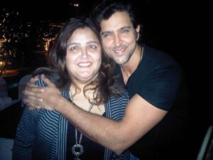 Hrithik Roshan Instagram - My soul would have not been this enriched if you didn’t exist didi. Thank you for being exactly who you are and the way you are. You teach without even knowing that you do. I love you ❤️ Happy Birthday!! 🥳