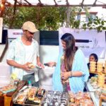 Hrithik Roshan Instagram - My heart's beaming with so much pride at @moonbeamthebakery today! Here's a #VocalForLocal story from my home & heart, my niece @suranika who bakes these delicious treats with utmost love. You go girl ♥️
