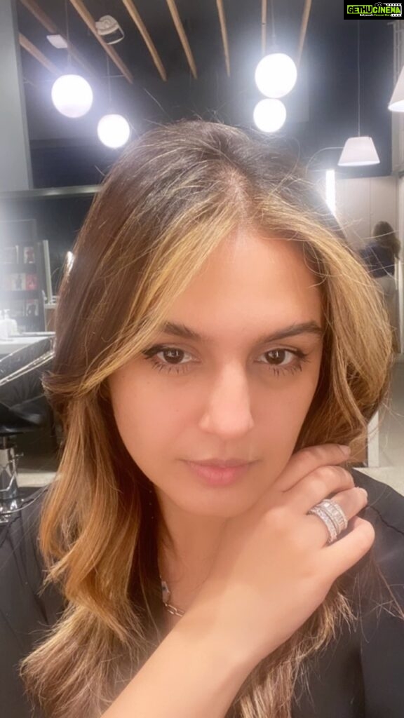 Huma Qureshi Instagram - New Lewk 🤓 Having a #blonde moment