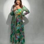 Huma Qureshi Instagram – Soaking in the Spotlight 

Styled by : @sanamratansi 
Assisted by : @nirikshapoojary_
Outfit : @payalsinghal
Earrings : @anaghaartsnjewels
Rings : @rubans.in @e3kjewelery
Footwear : @taoparis.in