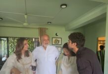 Huma Qureshi Instagram - The annual Eid photo of the Qureshi’s.. Slide 2 .. mom and dad with their favourite child Slide 3 … the madness behind that perfect family shot #EidMubarak #pyaar #blessed #duas #love 🧿 🤍😂❤️😇🌙🧿