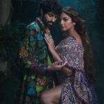 Huma Qureshi Instagram – Stars in my eyes 
Ablaze 
On this tranquil night 
Flares that illuminate the sky 
Embers that make the heart glow 
Glistening against the dark hue 
Oh ! You beautiful solitary 
Starry Starry Night 🌟 💫 ⭐️ written by Huma Q (in glory of the night sky ) 

@abujanisandeepkhosla