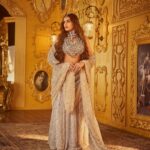 Huma Qureshi Instagram - Mera Noor Hai Mashoor 🌟 Thank you @abujanisandeepkhosla for making me look like a dream. @sharicsequeira you are amazing ❤️ Hello @aashimgulati 👋 Styling - @who_wore_what_when Photography- @chandrahas_prabhu Hair - @marcepedrozo Makeup - @ajayvrao721