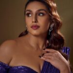 Huma Qureshi Instagram - 💜😈🦄Last Night all glammed up at the #news18reelawards Thank you for all the love for #Maharani Season2 #BestActress @sirsubhashkapoor your faith in me has made all this possible. Thankkkk you … Chalo on to Season 3 @kangratalkies @sonylivindia @namitaalexander @krisann.figueiredo.mua @rakshandairanimakeupandhair glam squad