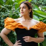 Huma Qureshi Instagram - Flower nahin Fire 😜🌻🔥 Jumpsuit: @gauriandnainika Earrings: thealchemystudio_in Shoes: @trufflecollectionindia Styled by: @dhruvadityadave Hair and make up by: @krisann.figueiredo.mua and @cletusliuu Photo @@arif.photoworks Nails @itssoezi
