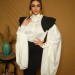 Huma Qureshi Instagram – Playing it Hot / Cold … 

Outfit : @renasci.in 
Earrings : @schiaparelli
Rings : @shoplune
Shoes : @gianvitorossi
Styled by : @namitaalexander 
Assisted by : @simrannakraa
Photographer : @chitrdev.in

Makeup @ajayvrao721 
Hair @rakshandairanimakeupandhair