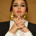 Huma Qureshi Instagram – Playing it Hot / Cold … 

Outfit : @renasci.in 
Earrings : @schiaparelli
Rings : @shoplune
Shoes : @gianvitorossi
Styled by : @namitaalexander 
Assisted by : @simrannakraa
Photographer : @chitrdev.in

Makeup @ajayvrao721 
Hair @rakshandairanimakeupandhair