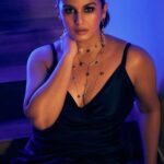 Huma Qureshi Instagram – Black Magic Woman 🖤

Dress – @zara 
Jewellery- @zariinjewelry 
Shoes – @aands_official 
Makeup – @ajayvrao721 
Hair – @rakshandairanimakeupandhair 
Styled by – @who_wore_what_when 
Photography – @rohnpingalay
