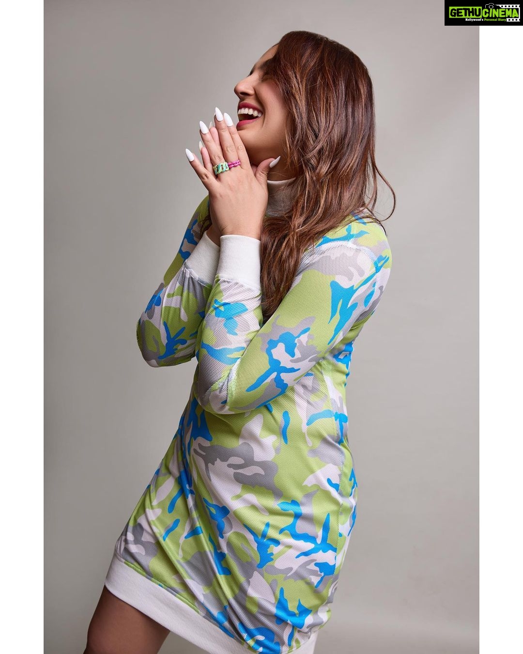 Huma Qureshi Instagram - Laugh A Lot. Laugh Out Loud. That’s the only way. Styled by : @sanamratansi Assisted by : @nirikshapoojary_ @keyurisangoi Outfit : @cilvrstudio Earring : @myrhabyrhea Rings : @radhikaagrawalstudio Photographer : @akshat_rastogi22 Nails @itssoezi
