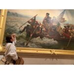 Huma Qureshi Instagram - 1. HQ watching Mr Washington Crossing the Delaware 2. @pmcgetrick our 1st Xmas photo together and that too at the @metmuseum 3. Madame X with her strap fixed 4. My homeless/chic series continues with a special guest appearance by a poly bag filled with khakras . Location Grand Central Station 5 & 6 Mandatory travel food pics (Ramen Place done) #vacay #fun #art #food #travel