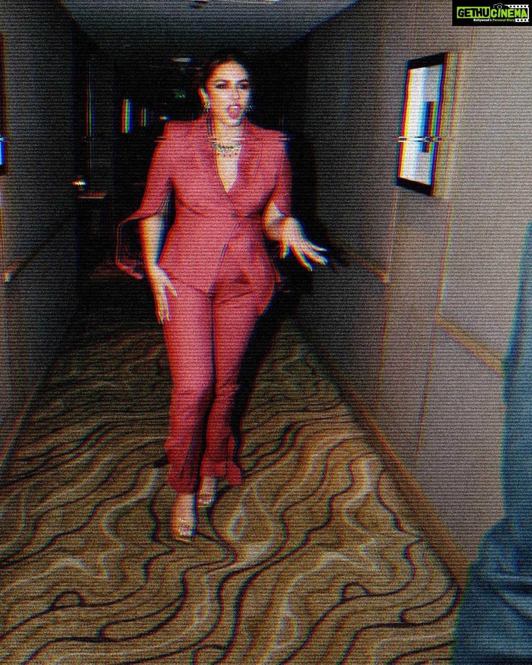 Huma Qureshi Instagram - She likes her rocks 💎 @dhruvadityadave