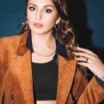 Huma Qureshi Instagram – Photo Dump #vibe #oldschool 

Shirt and blazer by: @massimodutti

Shoes: @zara 

Styled by: @dhruvadityadave 

Assisted by: div_yaaaakshi

Shot by: @themihirthakkar

Hair by: @rakshandairanimakeupandhair 

Make up by: @ajayvrao721

Nails @itssoezi