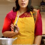 Huma Qureshi Instagram – Eid Mubarak! If not Biryani then you must try this recipe… 

Iss baarish ke mausam ki perfect recipe lekar aa gayi … Toh aap try karo #Tarla ki yeh recipe. 

#TarlaOnZEE5, premieres 7th July

@mrfilmistaani @pglens @ronnie.screwvala @ashwinyiyertiwari @niteshtiwari22  @gautamved83 @pashanjal @hasanainhooda @varun.shetty.1840 @tarladalal  @renudalalcooking @manish_kalra_ @_sanjayshetty #SanjayDalal @deepak_dalal_official @rsvpmovies @earthskynotes @zee5 @zee5global @zeemusiccompany