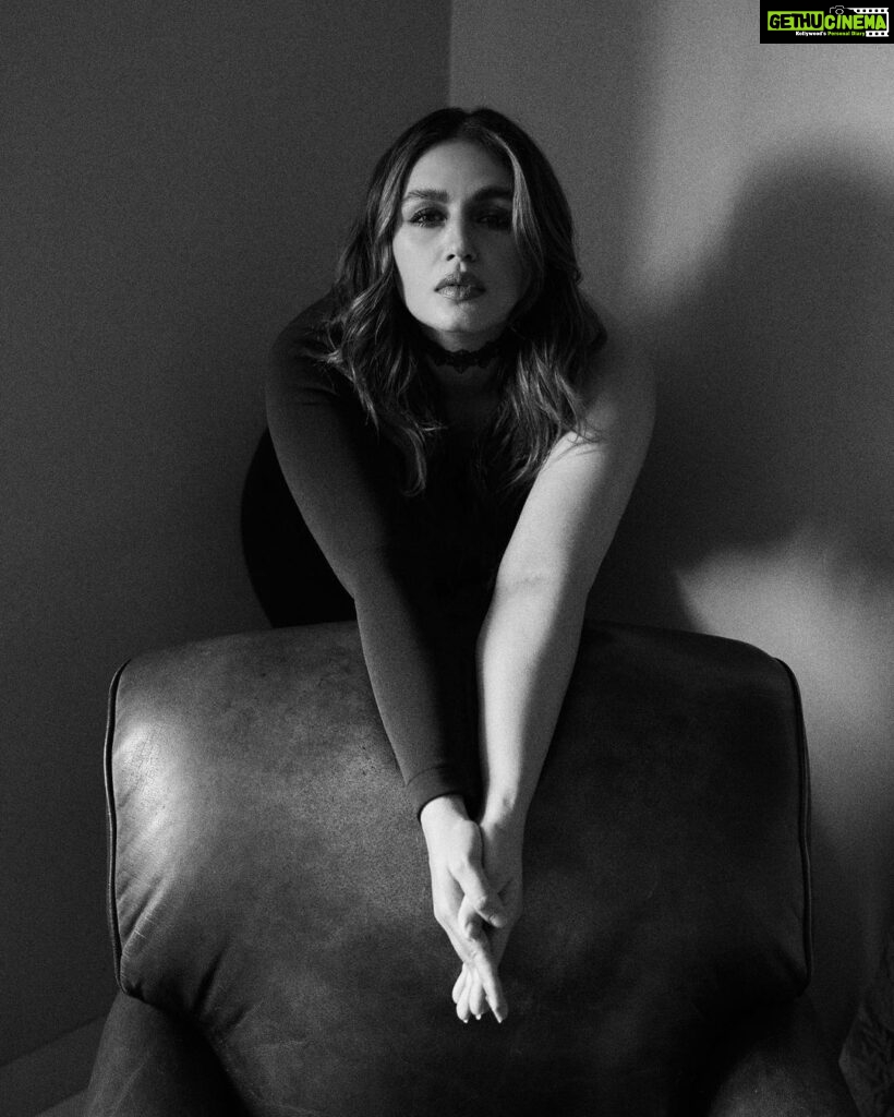 Huma Qureshi Instagram - Her moods Are like the Moon 🌙 Tonight There is an Eclipse 🌚 Tomorrow She may just Beam Who knows 🌝 - Huma Q 📸 @ayushguptaphoto Makeup @ritikavatsmakeupandhair Hair @nargis9052