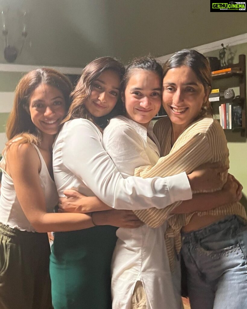 Ileana D'Cruz Instagram - Very rarely do you get the chance to work on not just a lovely project, but some seriously gifted and talented people, and some genuinely amazing souls ♥️✨