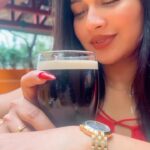 Inaya Sultana Instagram -