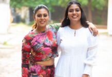 Iniya Instagram - Sis love ❤️ @iam_ineya Thanks for capturing our lovely moments @vajiravelunatarajan #sister #sisterlove #sisterhood #sistersister #ootd #actorslife #selflove #actress #actresshot #actresstamil #actressmalayalam