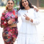 Iniya Instagram - Sis love ❤️ @iam_ineya Thanks for capturing our lovely moments @vajiravelunatarajan #sister #sisterlove #sisterhood #sistersister #ootd #actorslife #selflove #actress #actresshot #actresstamil #actressmalayalam