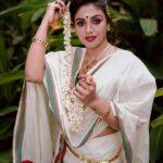 Iniya Instagram – 🌸HAPPY ONAM 🌸

Inframe :@iam_ineya

Photographer : @_viishnu_santhosh

Mua : @sudha_sudhakar_makeover

Stylist : @amal_gop

Jewels: @parakkat_jewels

Photography Team : @_akhil_b_raj

Assistant Mua : @mantra_aravind

Retouch : @bijth_mohan

Location : @gokulamgrandkumarakom