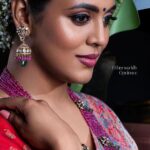 Iniya Instagram - Glimmering. Gleaming and Glowing. Decked in our Akshaya Tritiya collection, feel yourself become the star in any room you enter. Buy a bauble today from Arakkal Gold and Diamonds. Link in bio. In Frame: @iam_ineya Outfit Courtesy: @shopinaayat Hair and Makeup Courtesy: @glamazle Agency: @cogniitomedia . . . #Ineya #Diamond #ShineBrightLikeaDiamond #Jewellery #Dubai #Uae #Gold #DiamondJewellery #DubaiJewellery #Dubaigold #BirthdayGift #AnniversaryGift #JewelleryDesign #JewelleryCollection #Necklace #Rings #Bracelets #Bangles #Earrings #Arakkal #Arakkalgold #Arakkalgoldanddiamonds #AkshayaTritiya Dubai, United Arab Emirates
