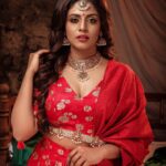 Iniya Instagram - Inframe : @iam_ineya Photography : @alex_judeson Jewellery : @chennai_jazz Makeup : @bhavanasmakeoverofficial Costume : @anjileena_ @thehouseofanjii #chennai #indoorphotography #fashionphotography #productphotography #jewelry #fashionfolio #ethinicwear #ethinic #beuty #judsonphotography