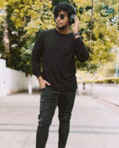 Irfan Instagram - Few shots over a koffee

Styling @zufar._muhammad