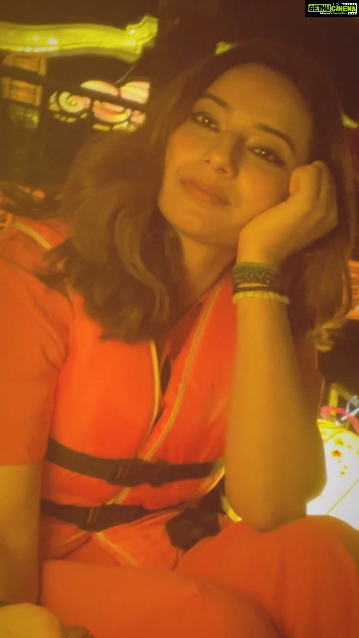 Isha Chawla Instagram - Dreamy … ♥️ . . . #eshachawla #veitnam #dreamy