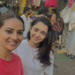 Isha Chawla Instagram - Sharing some pictures and thoughts from our walk to Siddhivinayak temple this morning . We left at 4:45 in the morning and reached at 8:08 am . We went without any breaks covering a distance of slightly over 15kms . This is not really the best weather to be walking on the streets , but I have to say that the weather gods were kind to us . I have been doing this for many years now . Walking to Siddhivinayak at least once a year , normally it’s in the beginning of the year . But 2023 started with a lot of travel , so had to do it around this time . I really enjoy starting my year with this walk … what it brings to my life apart from making Ganpati happy (assuming so ) is a lot many things . To begin with a lil test of grit /determination , as it takes courage to wake up at 3 am and still stick by your decision , in that hour of deep sleep and trust me in this weather walking at 4 am also is pretty exhausting. This excursion also brings to notice the beautiful structures and glory this chaotic city has . The city’s interesting nuances , it’s charming transition from night to dawn from solitude to a sea of people …Every one every thing all at once. The fallen flowers , the broken streets and the footpaths which are now home to so many… reminding you to just look around and be grateful for the abundance in your life . Also upon reaching the temple the folding of hands queuing up for darshan and then asking undeer ( Ganpati ki savari) for all that your heart desires , is a reminder , That struggles should only make one humble not arrogant and no matter where you’re coming from asking for something will not make you small . Then comes my favourite part, that is the mandatory trip to my favourite cafe madras … almost feels like you’ve earned the meal . Heart and tummy both full . #ganpatibappamorya #gratitude