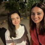Isha Chawla Instagram - Sharing some pictures and thoughts from our walk to Siddhivinayak temple this morning . We left at 4:45 in the morning and reached at 8:08 am . We went without any breaks covering a distance of slightly over 15kms . This is not really the best weather to be walking on the streets , but I have to say that the weather gods were kind to us . I have been doing this for many years now . Walking to Siddhivinayak at least once a year , normally it’s in the beginning of the year . But 2023 started with a lot of travel , so had to do it around this time . I really enjoy starting my year with this walk … what it brings to my life apart from making Ganpati happy (assuming so ) is a lot many things . To begin with a lil test of grit /determination , as it takes courage to wake up at 3 am and still stick by your decision , in that hour of deep sleep and trust me in this weather walking at 4 am also is pretty exhausting. This excursion also brings to notice the beautiful structures and glory this chaotic city has . The city’s interesting nuances , it’s charming transition from night to dawn from solitude to a sea of people …Every one every thing all at once. The fallen flowers , the broken streets and the footpaths which are now home to so many… reminding you to just look around and be grateful for the abundance in your life . Also upon reaching the temple the folding of hands queuing up for darshan and then asking undeer ( Ganpati ki savari) for all that your heart desires , is a reminder , That struggles should only make one humble not arrogant and no matter where you’re coming from asking for something will not make you small . Then comes my favourite part, that is the mandatory trip to my favourite cafe madras … almost feels like you’ve earned the meal . Heart and tummy both full . #ganpatibappamorya #gratitude