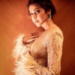 Isha Koppikar Instagram - All that glitters really is gold ✨ Outfit - @neeturohra_india Jewellery - @renuoberoiluxuryjewellery Shoes - @jimmychoo Hair - @shab_qureshi786 Makeup - @pradeep_nohate Photos - @shaurya_bajpai