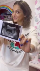 Isha Koppikar Instagram - There’s good news I’ve been keeping from you, but I couldn’t hide it any longer 🥹❤️ #goodnews #happiness #love #joy #parenting #baby