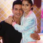 Isha Koppikar Instagram - To the two incredible fathers, Happy Father's Day! To Rianna’s dad, who held her tiny hands as she took her first step, thank you for being her superhero. Your love has been her strength. To Annu, you have been a pillar of wisdom and grace in my life, thank you for being our role model and inspiration. You've filled my childhood with countless memories, laughter, and warmth. Your stories have taught me valuable life lessons, and your love has been a constant source of comfort. We are so blessed to have you in our lives. Happy Father's Day! ❤️👨‍👧‍👧