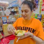 Isha Koppikar Instagram - For those of you who ask if I really never have cheat days, here’s the answer 🤫🥳 #aboutyesterday #streetfood #cheatday #dahipuri #yummyinmytummy #foodie #foodlovers
